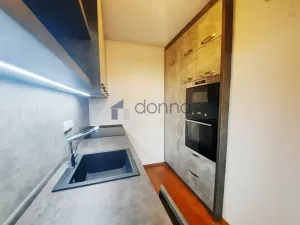 Pronájem bytu 2+kk, Praha, Brandlova, 47 m2