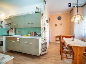 Prodej bytu 3+1, Znojmo, Pražská, 76 m2