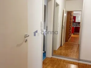 Pronájem bytu 2+kk, Praha, Na Srážku, 68 m2