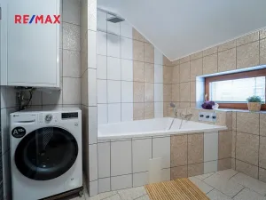 Prodej rodinného domu, Nupaky, Kruhová, 161 m2