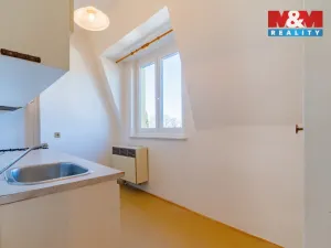 Prodej bytu 1+1, Aš, Vysoká, 31 m2