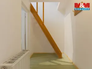 Prodej bytu 3+1, Karlovy Vary, Škroupova, 96 m2