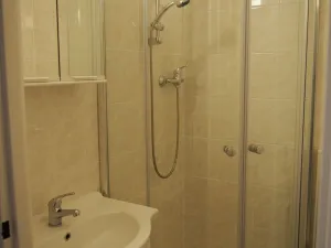 Pronájem bytu 2+kk, Praha, Ke Strašnické, 40 m2
