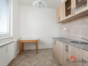 Pronájem bytu 2+1, Ostrava - Poruba, Porubská, 56 m2