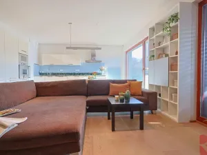 Prodej bytu 4+kk, Praha - Uhříněves, V bytovkách, 116 m2