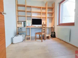 Prodej bytu 4+kk, Praha - Uhříněves, V bytovkách, 116 m2