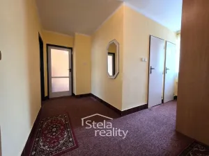 Prodej bytu 2+1, Opava, Na Rybníčku, 56 m2