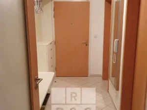 Pronájem bytu 3+kk, Praha - Liboc, Naardenská, 97 m2