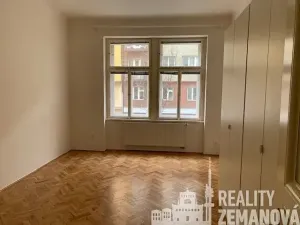 Pronájem bytu 1+1, Praha - Vinohrady, Řipská, 48 m2