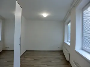 Pronájem bytu 2+kk, Uherské Hradiště, Rybářská, 55 m2