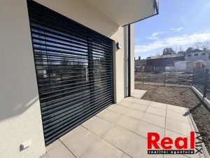 Pronájem bytu 3+kk, Pohořelice, U Kasáren, 69 m2