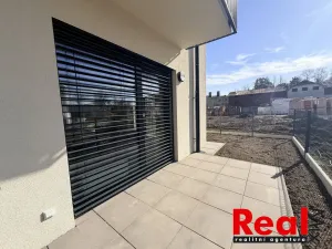 Pronájem bytu 3+kk, Pohořelice, U Kasáren, 69 m2