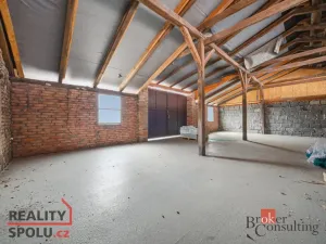 Pronájem skladu, Stěžery, 82 m2