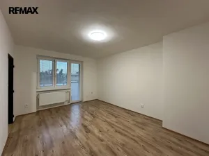 Pronájem bytu 2+1, Náměšť nad Oslavou, Husova, 50 m2