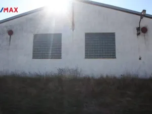 Pronájem komerční nemovitosti, Oslov, 430 m2