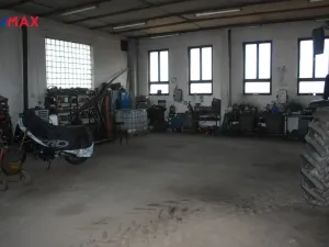 Pronájem komerční nemovitosti, Oslov, 430 m2