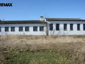 Pronájem komerční nemovitosti, Oslov, 430 m2
