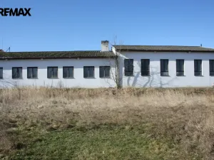 Pronájem komerční nemovitosti, Oslov, 430 m2
