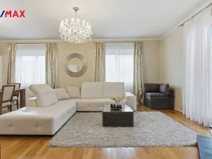 Prodej bytu 3+kk, Karlovy Vary, Jateční, 100 m2