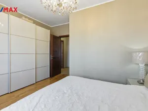 Prodej bytu 3+kk, Karlovy Vary, Jateční, 100 m2