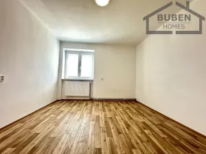 Pronájem bytu 2+1, Bor, náměstí Republiky, 57 m2