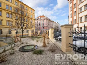 Pronájem bytu 2+kk, Praha - Vinohrady, U Zvonařky, 69 m2