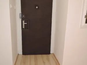 Pronájem bytu 1+kk, Praha - Michle, Nuselská, 46 m2