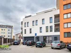 Pronájem bytu 2+kk, Uherské Hradiště, Jindřicha Pruchy, 144 m2