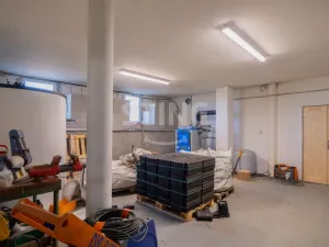 Prodej komerční nemovitosti, Opava - Jaktař, U Stodol, 1100 m2