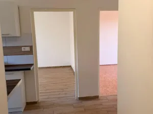 Pronájem bytu 2+1, Chomutov, Kyjická, 65 m2