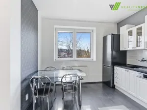 Prodej bytu 3+1, Vracov, Úzká, 83 m2