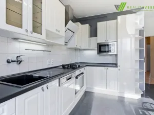 Prodej bytu 3+1, Vracov, Úzká, 83 m2