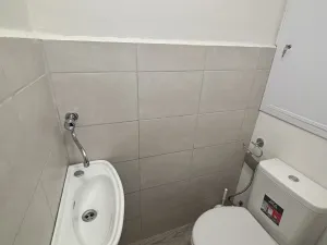 Pronájem bytu 3+1, Pardubice, Kosmonautů, 56 m2