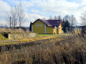 Prodej komerčního pozemku, Hroznětín, Nádražní, 7451 m2