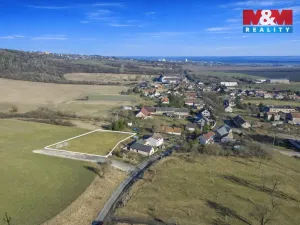 Prodej pozemku pro bydlení, Dobrovice - Sýčina, 1824 m2