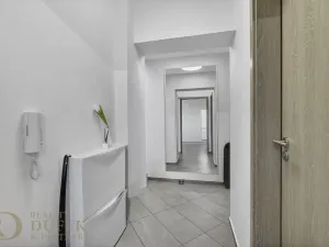 Prodej bytu 2+kk, Praha - Smíchov, Strakonická, 44 m2