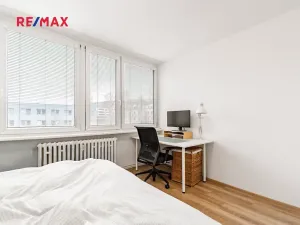 Pronájem bytu 3+kk, Praha - Karlín, Nekvasilova, 55 m2