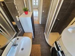 Pronájem bytu 4+1, Praha - Bubeneč, Rooseveltova, 95 m2