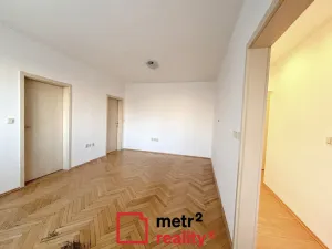 Pronájem bytu 3+1, Olomouc, Karafiátová, 64 m2