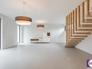 Pronájem rodinného domu, Květnice, Na Ladech, 114 m2