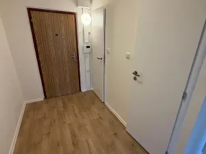 Pronájem bytu 2+kk, Nové Strašecí, Zahradní, 43 m2