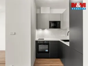 Pronájem bytu 1+kk, Kralupy nad Vltavou, Nádražní, 37 m2