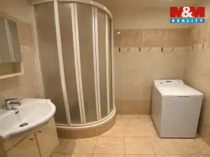 Prodej bytu 3+1, Praha - Bohnice, Vratislavská, 71 m2