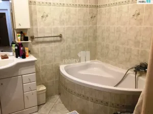 Prodej bytu 3+1, Bojkovice, Čtvrť 1. máje, 72 m2