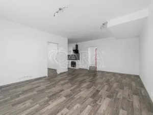 Pronájem bytu 2+kk, Liberec - Liberec III-Jeřáb, U Nisy, 63 m2