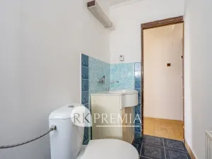 Prodej bytu 3+1, Měrunice, 69 m2