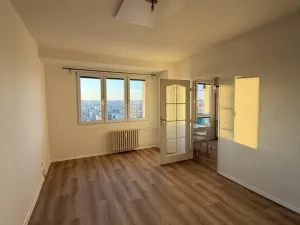 Pronájem bytu 2+1, Ostrava - Poruba, Francouzská, 56 m2