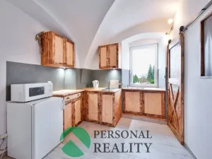 Pronájem bytu 1+kk, Lázně Kynžvart, Malé nám., 27 m2