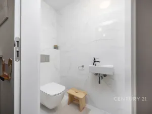 Prodej bytu 3+kk, Praha - Hlubočepy, Dostalové, 66 m2