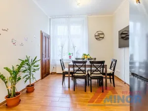 Prodej bytu 3+1, Slaný, Ouvalova, 94 m2